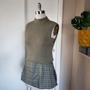 Modern Comfy Sweater Size XS NEW!